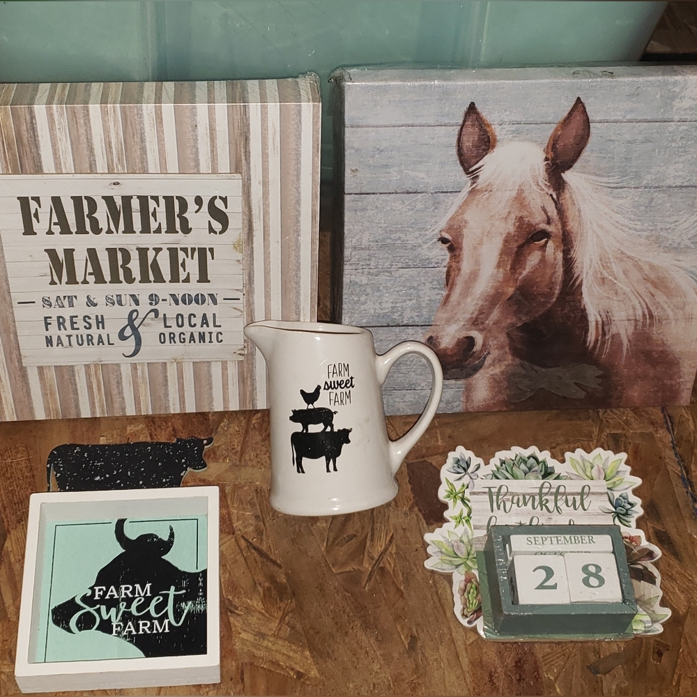 5 piece farmhouse decor set brand new